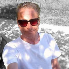 Enter_The_Technoland_1_.mp3