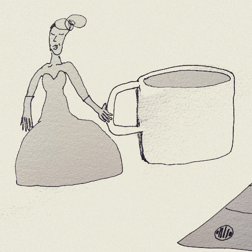 señora con copa enorme