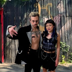 Bizzarro Universe at Lunacy, Renate - 10-25