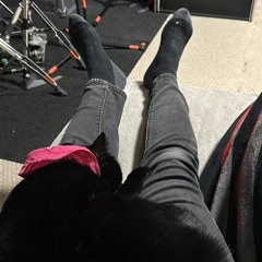 Online Commercial. (read further)