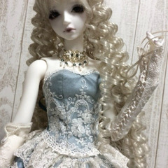 porcelain doll (DJMETADON)