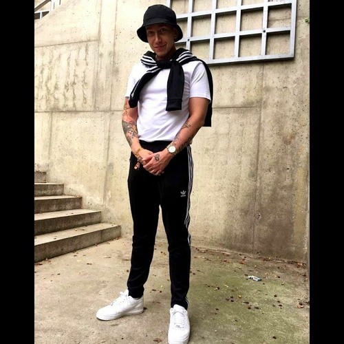 beka ksh 'wiem ze kochasz gdy mnie ranisz'