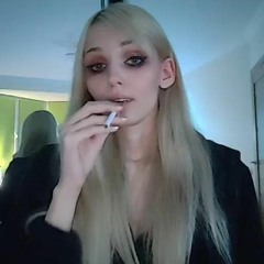 слыш костян выходит за квасом 2