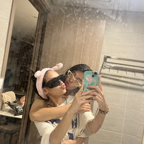 vợ tao xinh 👩🏻‍❤️‍💋‍👩🏼