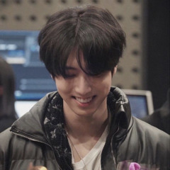 Han Jisung (from Stray Kids)- Sing Along (freestyle for stay)