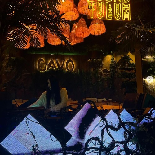 DJ Misfit Remix - OK! Baby (Andor Gabriel, Paakman, and RBØR Vs. Giggs)