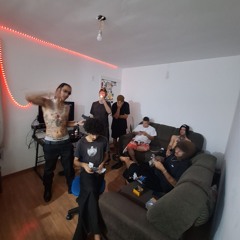 EU VI UM DEMÔNIO NAS 4 QUINAZ