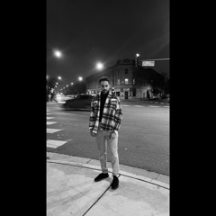 عزيّ أنا لك يا حالي..