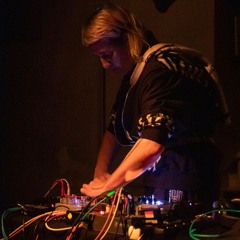 live-set at punctum, prague, fem*noise and synth library exchange