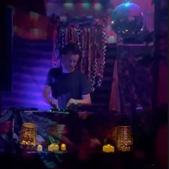 Hut Sessions - Nov ‘25 - Blind man on a fast horse