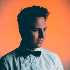 Casper Clarke - Let Me Love You Mario