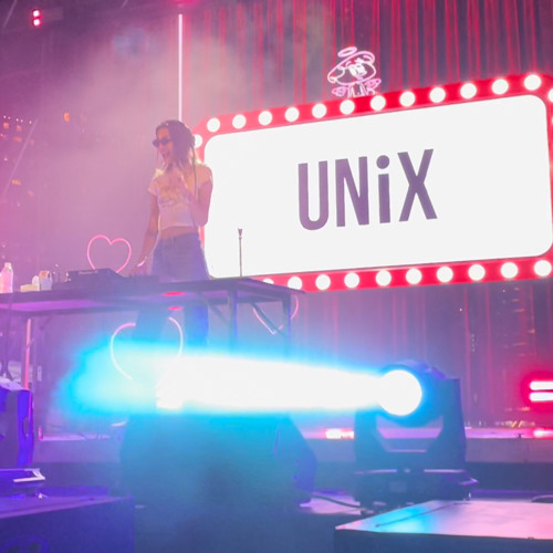 UN!X | French touch at Freaking Curious