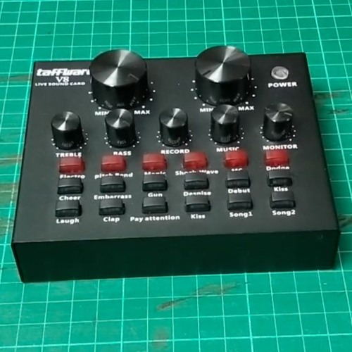 Stream V8 Audio Interface Soundcard FX by HaloGuysLife Listen online