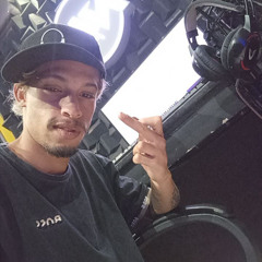 MTG - VEM TREPA VS VO EMPURRANDO - DJ LUCAS SILVA