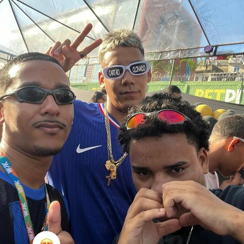 2+2 ARROCHA DA PENHA RLK RAFAEL KNALHA KKKKKK ((rlk fael da jogada rs)) #rlkdosmnr