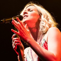 Joss Stone LIVE Vienna 2021 "Say A Little Prayer - It's A Man's World"