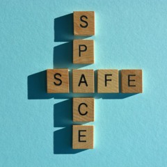 Safe space (HouseMiX)