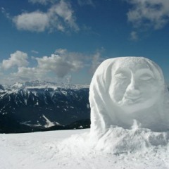 ਟਾਈਟਨ ਉੱਤੇ ਹਮਲਾ ਟਾਈਟਨ ਉੱਤੇ ਹਮਲਾ background after DOWNLOAD