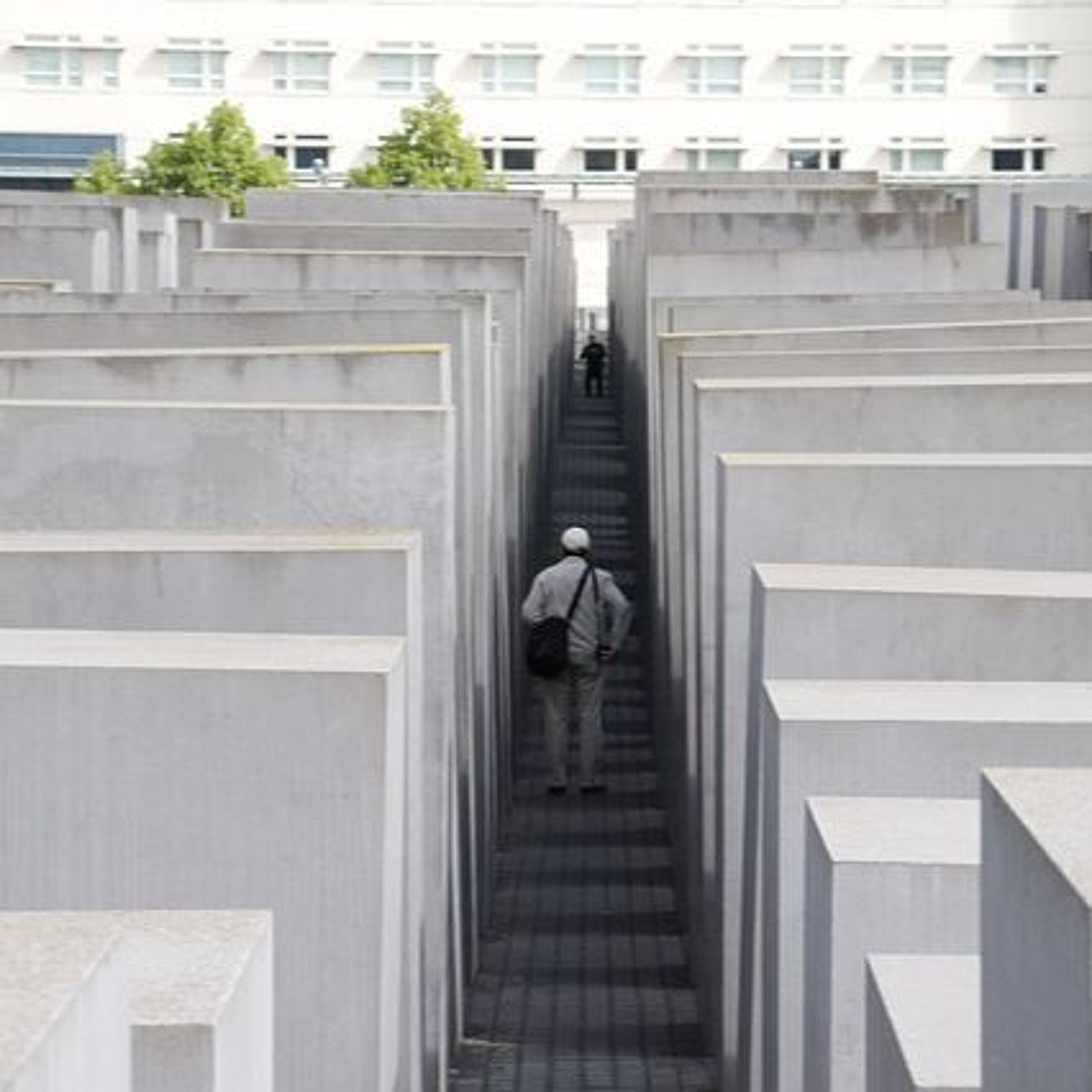 Antisemitism Continues to Grow - The Jay Shapiro Show