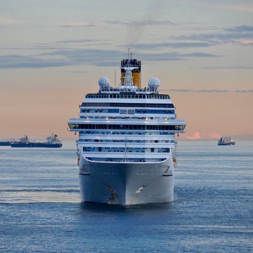 Tech-Enabled Cruises: Sailing into the Future!