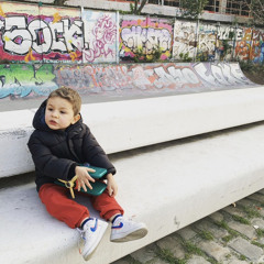 MODEL8 VENEMOUS UNIKO25