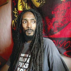 ROHANTHA REGGAE  Apata Ayithi Nathi Ape Nowana