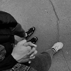 Makarenko – Карі очі