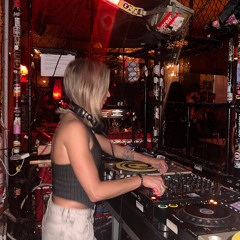 Leah Marie @Revolver Upstairs (AU) (21.12.25)