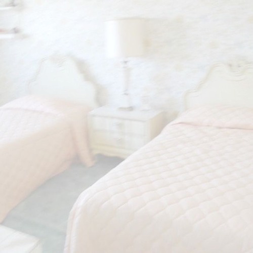 little girls live — lizzy grant