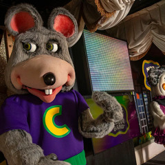chuck e cheese w/ echolixr
