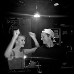 tâmitan B2B Tania Næss - Warm Up for Booka Shade @ Jaeger
