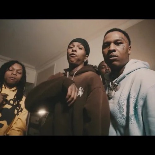 Skitz R Us (feat. EBK Jaaybo)