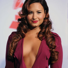 demilovato(YPM)