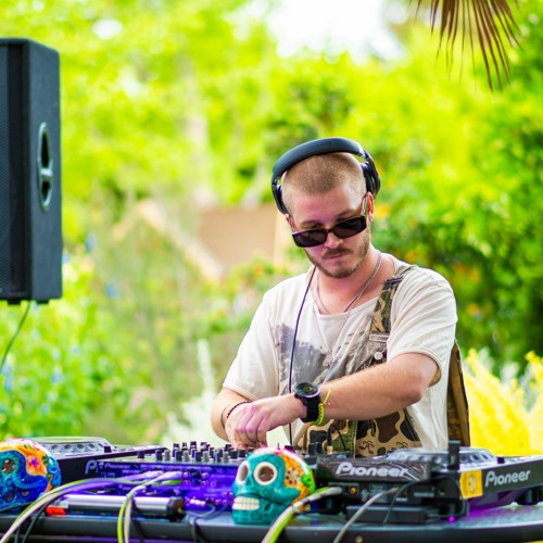 01 HOUSE - MINIMAL