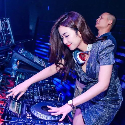 Khi Em Lớn (Orinn Remix) - Orange x Hoàng Dũng - Nhạc Trẻ Remix Hot Gây Nghiện Hay 2021.mp3