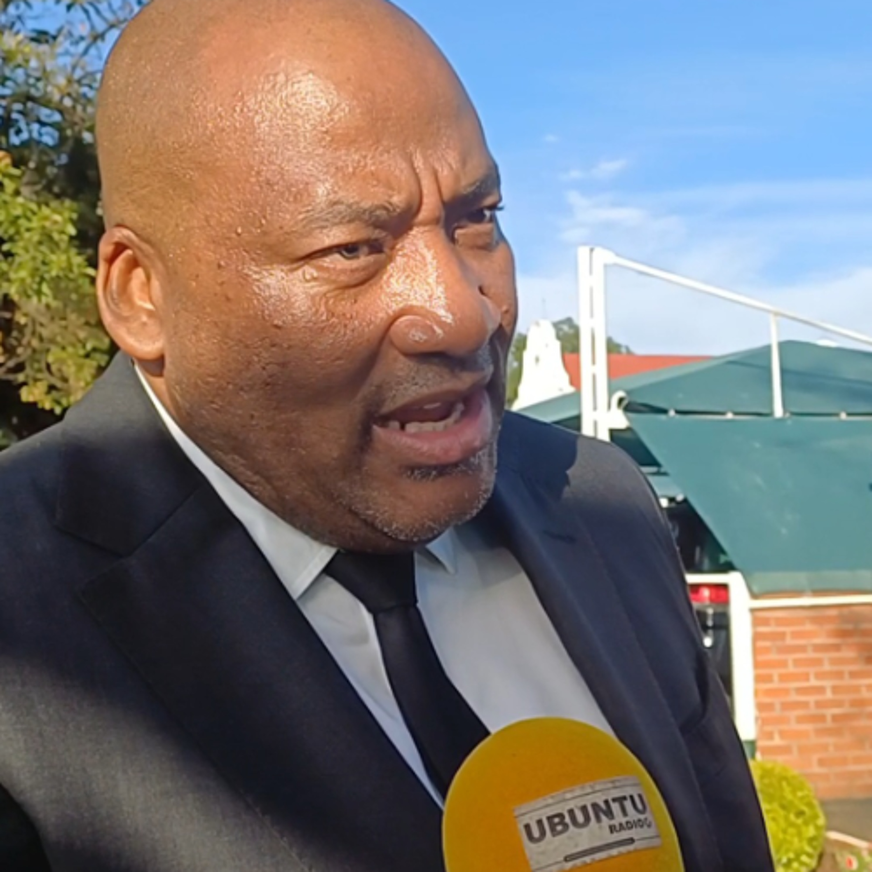 Minister Mckenzie Interview with Ubuntu Radio on repatriation of Zimbabwean Soapstone Bird, Chapungu to Harare Zimbabwe