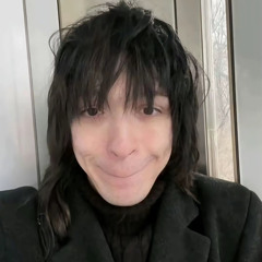 королевский_xvii_-_Lee_McQueen.mp3