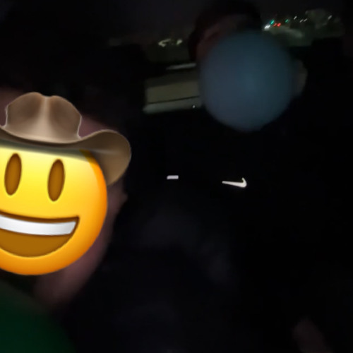 robbahollow hottest in the hood 🕺