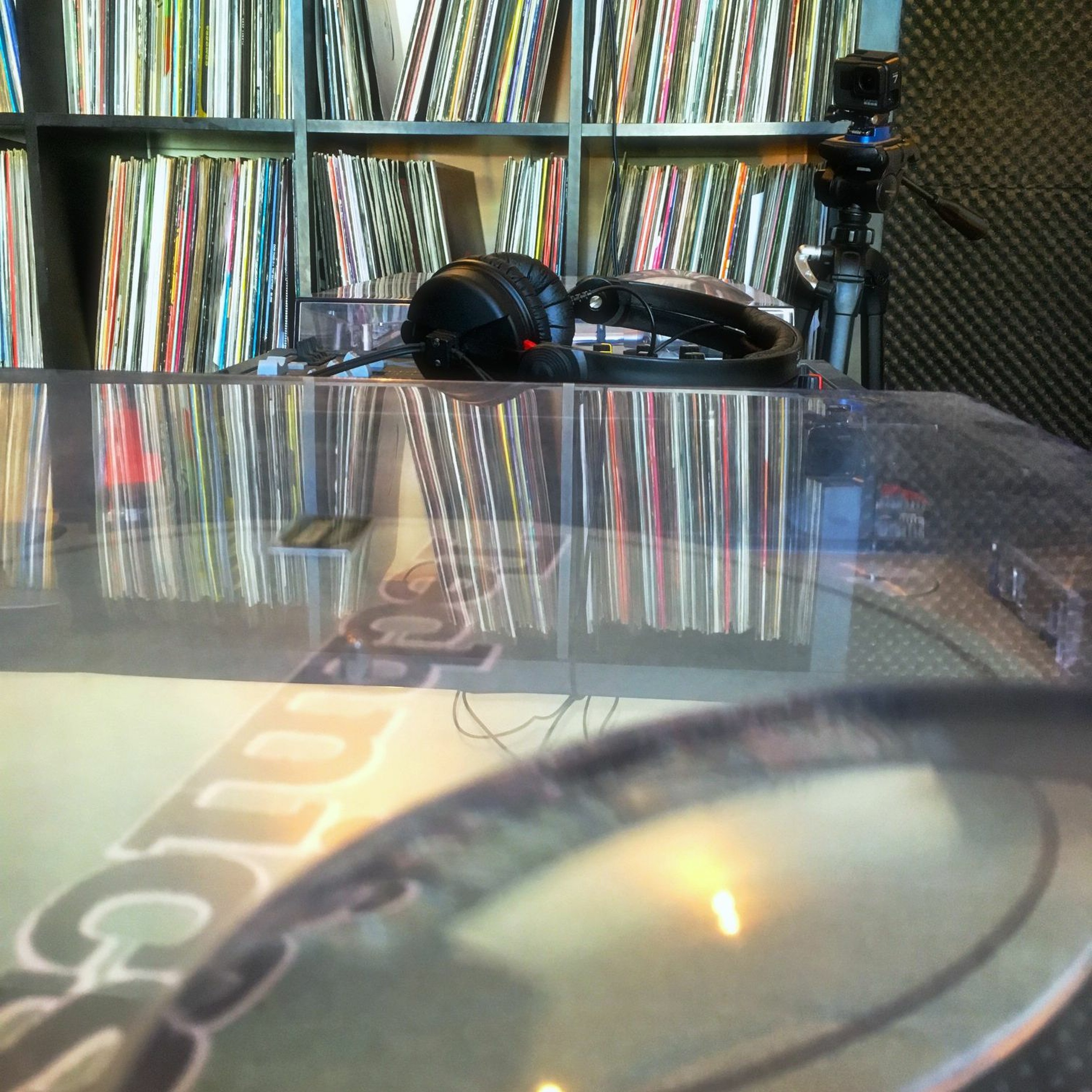 Artento Divini - Onstage Radio (Di-Vinyl) episode artwork