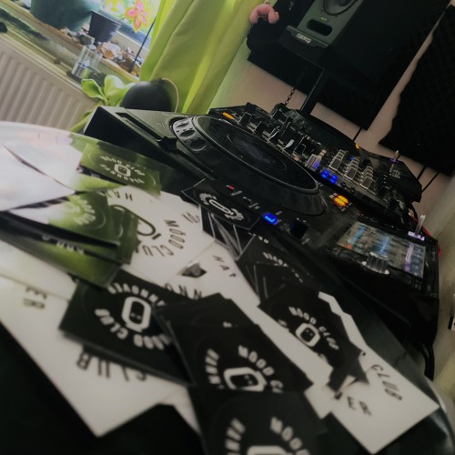 MoOdClUbSeSsIoN 2.0