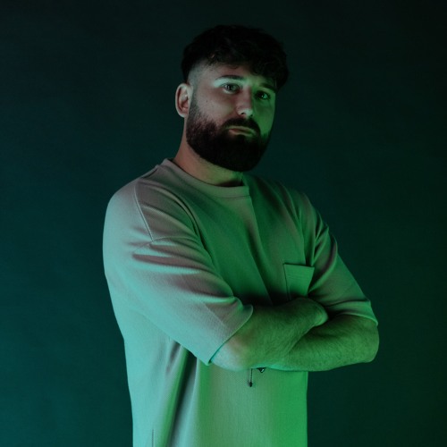 Riccardo De Gennaro - Never Look Back (Extended Mix)