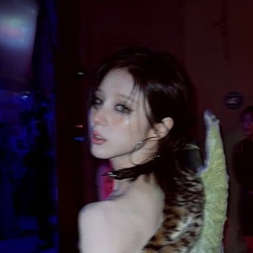 'Crank Up the Distortion' (ARTMS 'Icarus' Heejin cut)