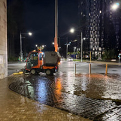 street sweeper