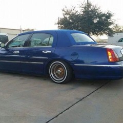 SLIDIN LOOKIN FOR THA OPPS