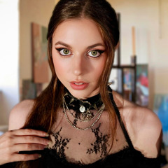 Discussing Art Class Assignment