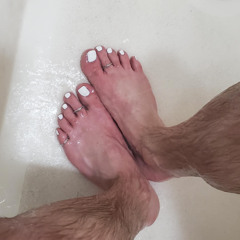 white toes