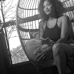 LaTasha Lee - Day Dreaming