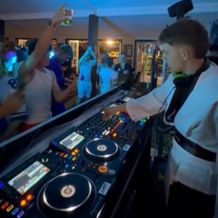 Jaykee Debut - Live @Bosuns