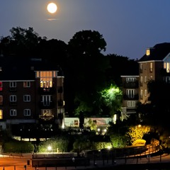 Brentford Moon in Glass