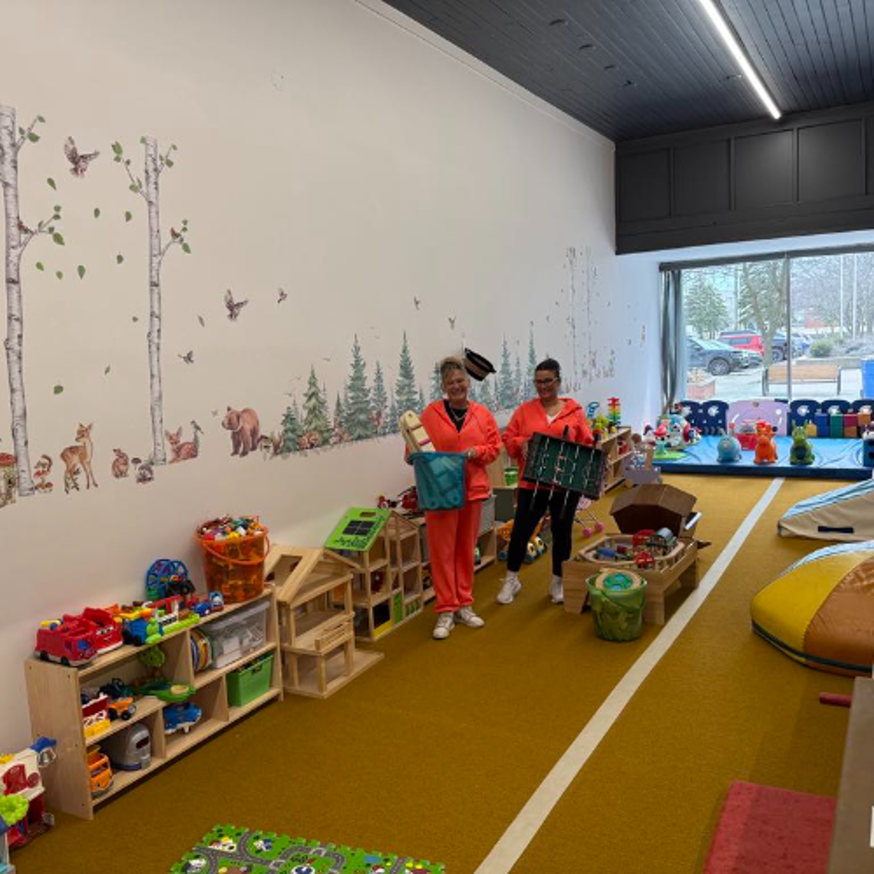 'Jumping Beans' indoor playground opens in downtown Wallaceburg episode artwork